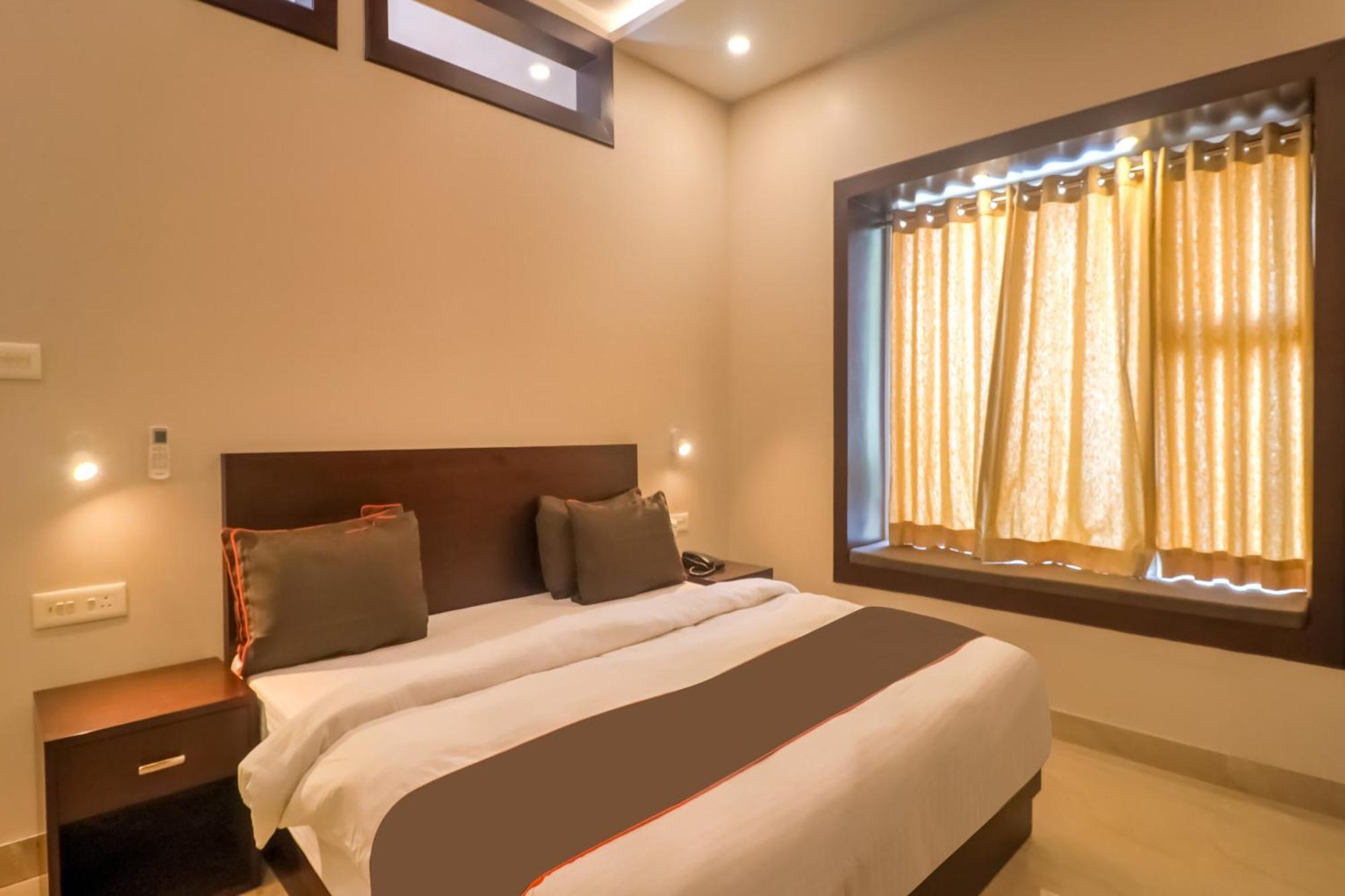 Townhouse Amaraa Farms Near Lulu Hypermarket Lucknow Exterior foto